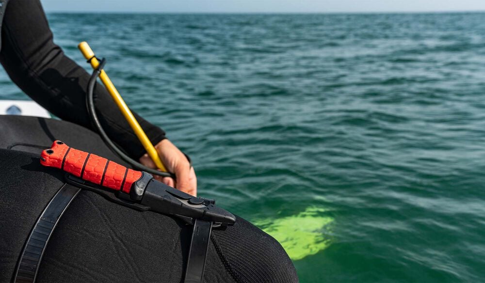 Scout&trade; 3.5" Pointed Dive Knife
